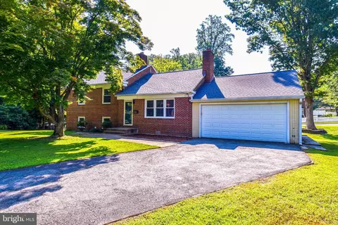 5505 Aldrich Ln, Springfield, VA 22151