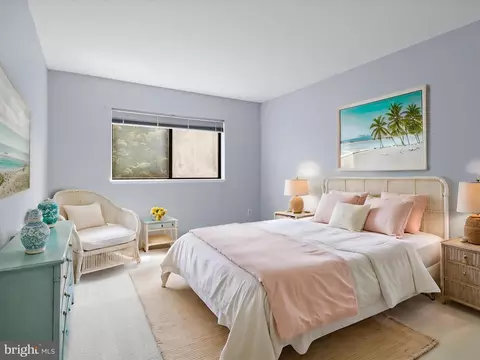 Bedroom - 11112 Glade Dr, Reston, VA 20191 photo 6 of 7