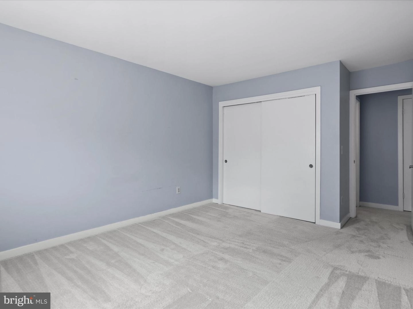 Bedroom - 11112 Glade Dr, Reston, VA 20191 photo 7 of 7