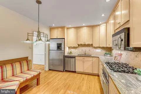 6759 Towne Lane Rd, Mclean, VA 22101 photo 12