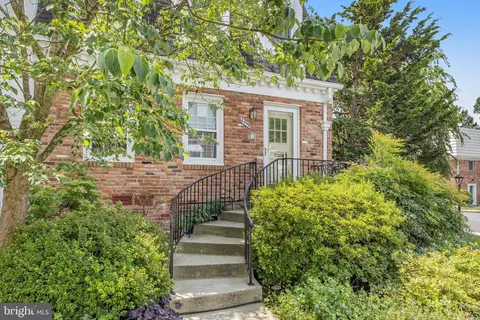 6759 Towne Lane Rd, Mclean, VA 22101 photo 3