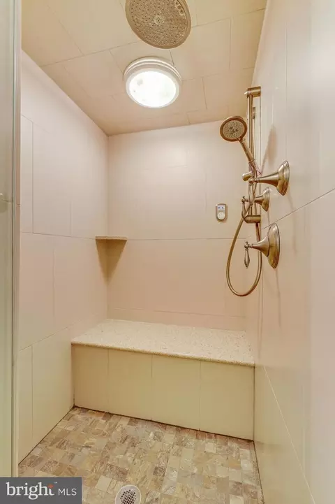 6759 Towne Lane Rd, Mclean, VA 22101 photo 40
