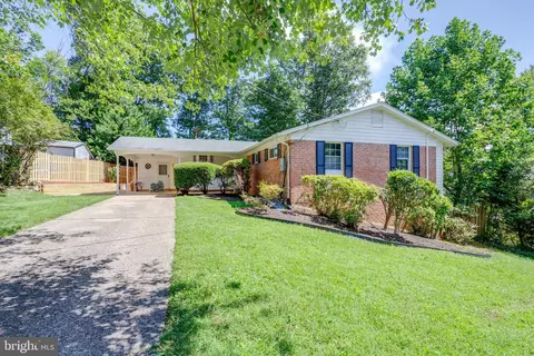 Exterior - 5529 Southampton Dr, Springfield, VA 22151 photo 1 of 11