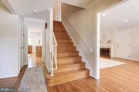2500 E Meredith Dr, Vienna, VA 22181 photo 5