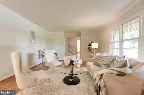 2500 E Meredith Dr, Vienna, VA 22181 photo 8
