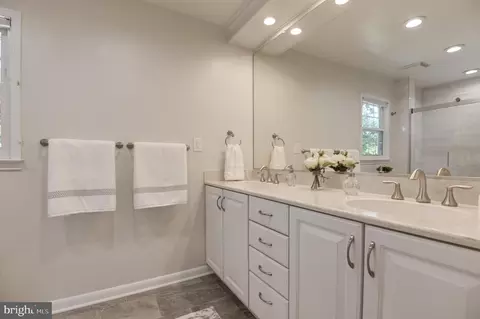 2500 E Meredith Dr, Vienna, VA 22181 photo 28