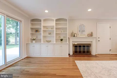 2500 E Meredith Dr, Vienna, VA 22181 photo 12