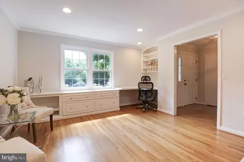 2500 E Meredith Dr, Vienna, VA 22181 photo 14