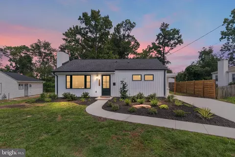 6560 Virginia Hills Ave, Alexandria, VA 22310