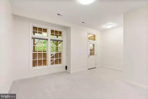 6635 Debra Lu Way, Springfield, VA 22150 photo 38
