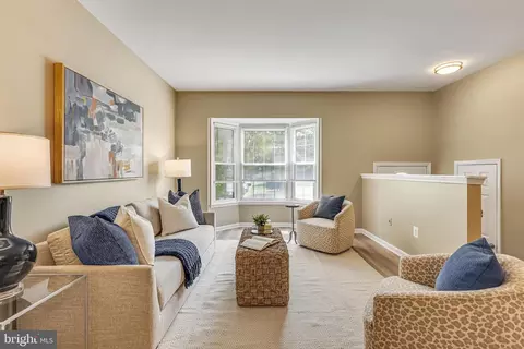 Living - 13426 Elevation Ln, Herndon, VA 20171 photo 2 of 5