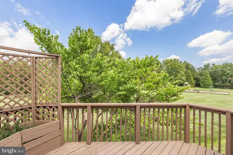 Exterior - 13426 Elevation Ln, Herndon, VA 20171 photo 8 of 19