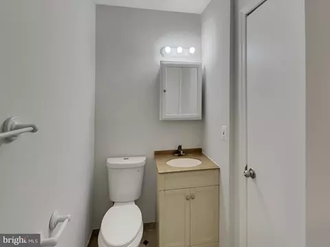 5815 G Rexford Dr #G, Springfield, VA 22152 photo 15