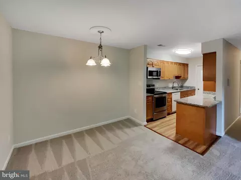 5815 G Rexford Dr #G, Springfield, VA 22152 photo 11