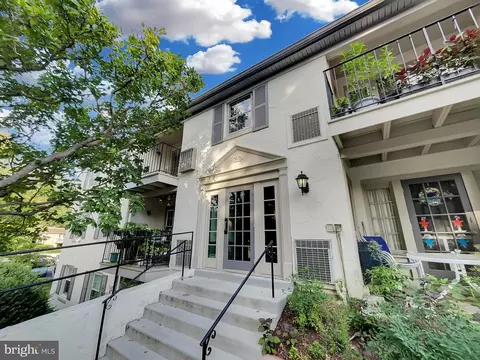 5815 G Rexford Dr #G, Springfield, VA 22152 photo 9