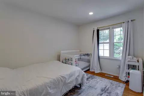 8446 Kitchener Dr, Springfield, VA 22153 photo 24