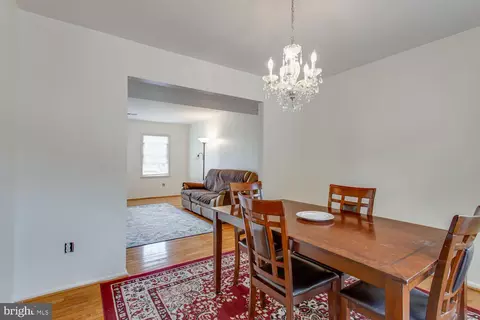 8446 Kitchener Dr, Springfield, VA 22153 photo 16