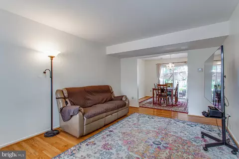 8446 Kitchener Dr, Springfield, VA 22153 photo 21