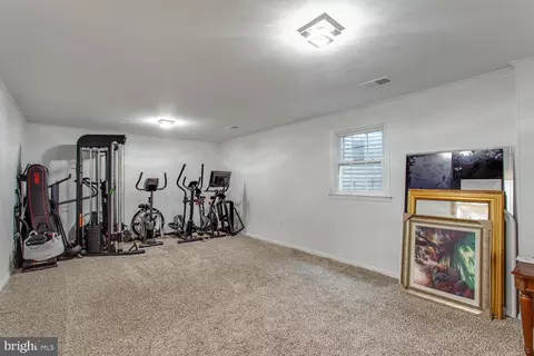 8446 Kitchener Dr, Springfield, VA 22153 photo 31