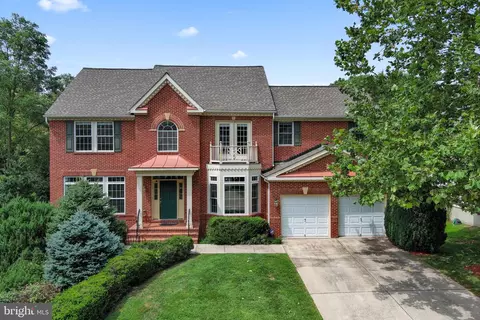 3614 Ox Ridge Ct, Fairfax, VA 22033