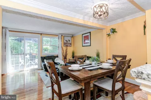 8303 Windfall Rd, Springfield, VA 22153 photo 9