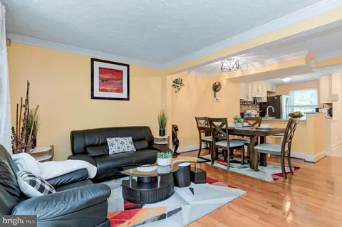 8303 Windfall Rd, Springfield, VA 22153 photo 13