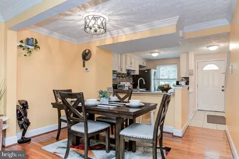 8303 Windfall Rd, Springfield, VA 22153 photo 10