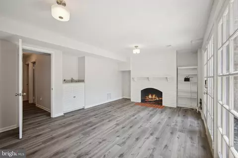 Living - 6725 Baron Rd, Mclean, VA 22101 photo 5 of 5