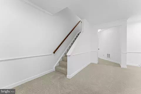9808 Fox Rest Ln, Vienna, VA 22181 photo 22
