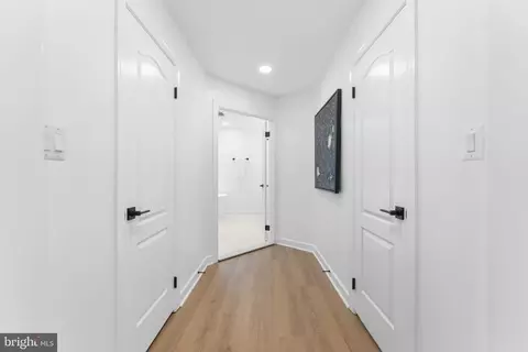 9808 Fox Rest Ln, Vienna, VA 22181 photo 15