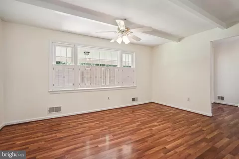 6819 Reynard Dr, Springfield, VA 22152 photo 12