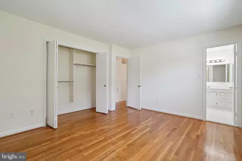 6819 Reynard Dr, Springfield, VA 22152 photo 15