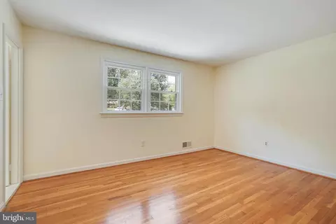6819 Reynard Dr, Springfield, VA 22152 photo 14