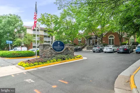 1504 Lincoln Way #110, Mclean, VA 22102