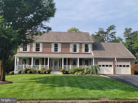 4619 Granite Rock Ct, Chantilly, VA 20151
