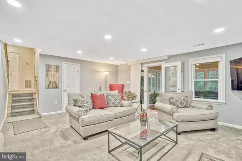 Other - 7596 Seabrook Ln, Springfield, VA 22153 photo 5 of 16