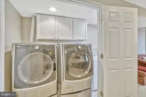 Other - 7596 Seabrook Ln, Springfield, VA 22153 photo 10 of 16