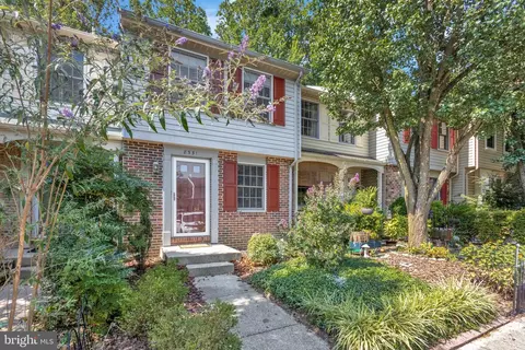 8551 Koluder Ct, Lorton, VA 22079