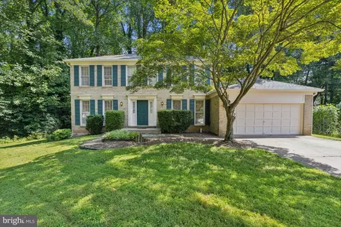 5203 Wilson Woods Ct, Fairfax, VA 22032