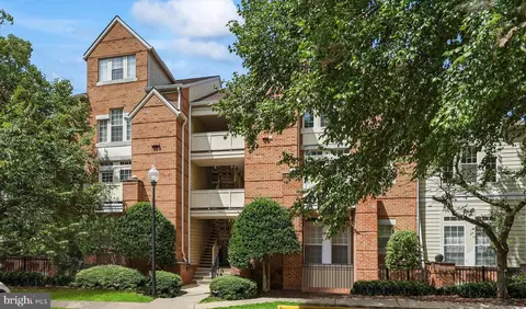 11314 F Sundial Ct #807, Reston, VA 20194
