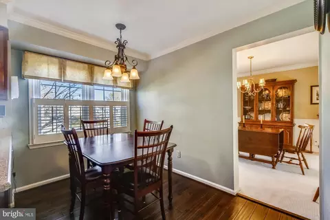 8849 Applecross Ln, Springfield, VA 22153 photo 10