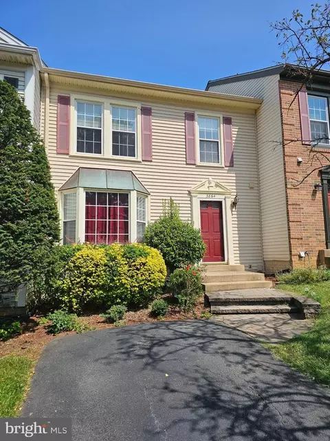 3864 Mohr Oak Ct, Fairfax, VA 22033