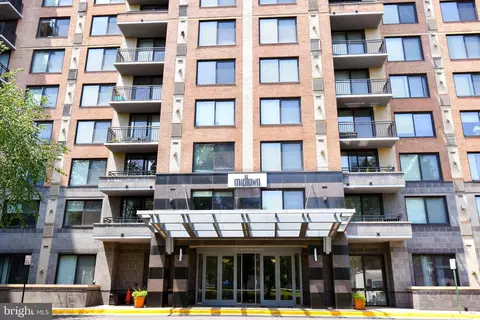 2451 Midtown Ave #1311, Alexandria, VA 22303