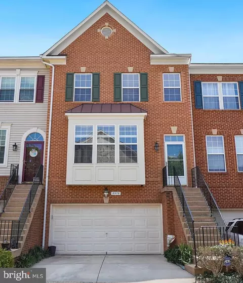8576 Wyngate Manor Ct, Alexandria, VA 22309
