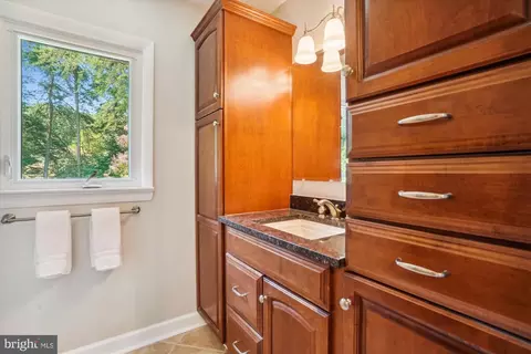 3234 Fox Mill Rd, Oakton, VA 22124 photo 41