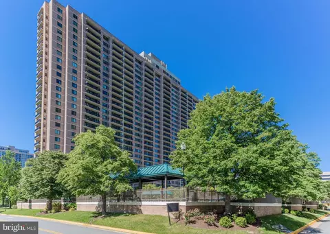 5505 Seminary Rd #1215N, Falls Church, VA 22041