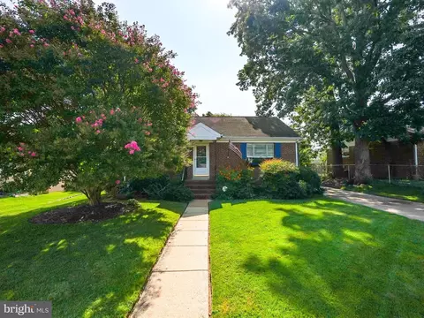 6025 Brunswick St, Springfield, VA 22150 photo 2