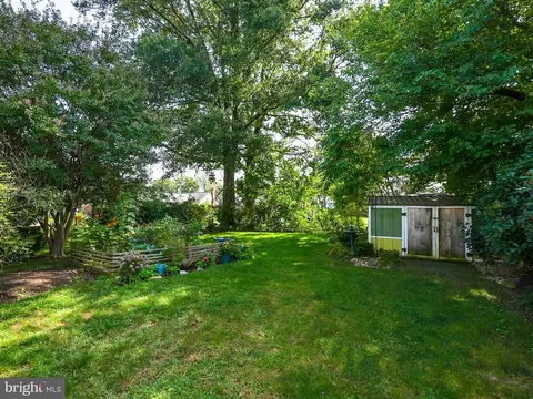 6025 Brunswick St, Springfield, VA 22150 photo 41