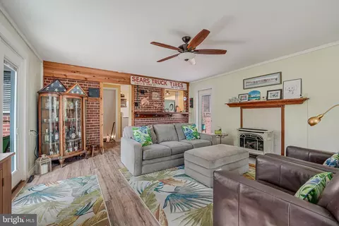 6025 Brunswick St, Springfield, VA 22150 photo 15