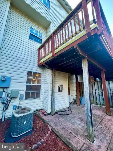 6360 Dakine Cir, Springfield, VA 22150 photo 7